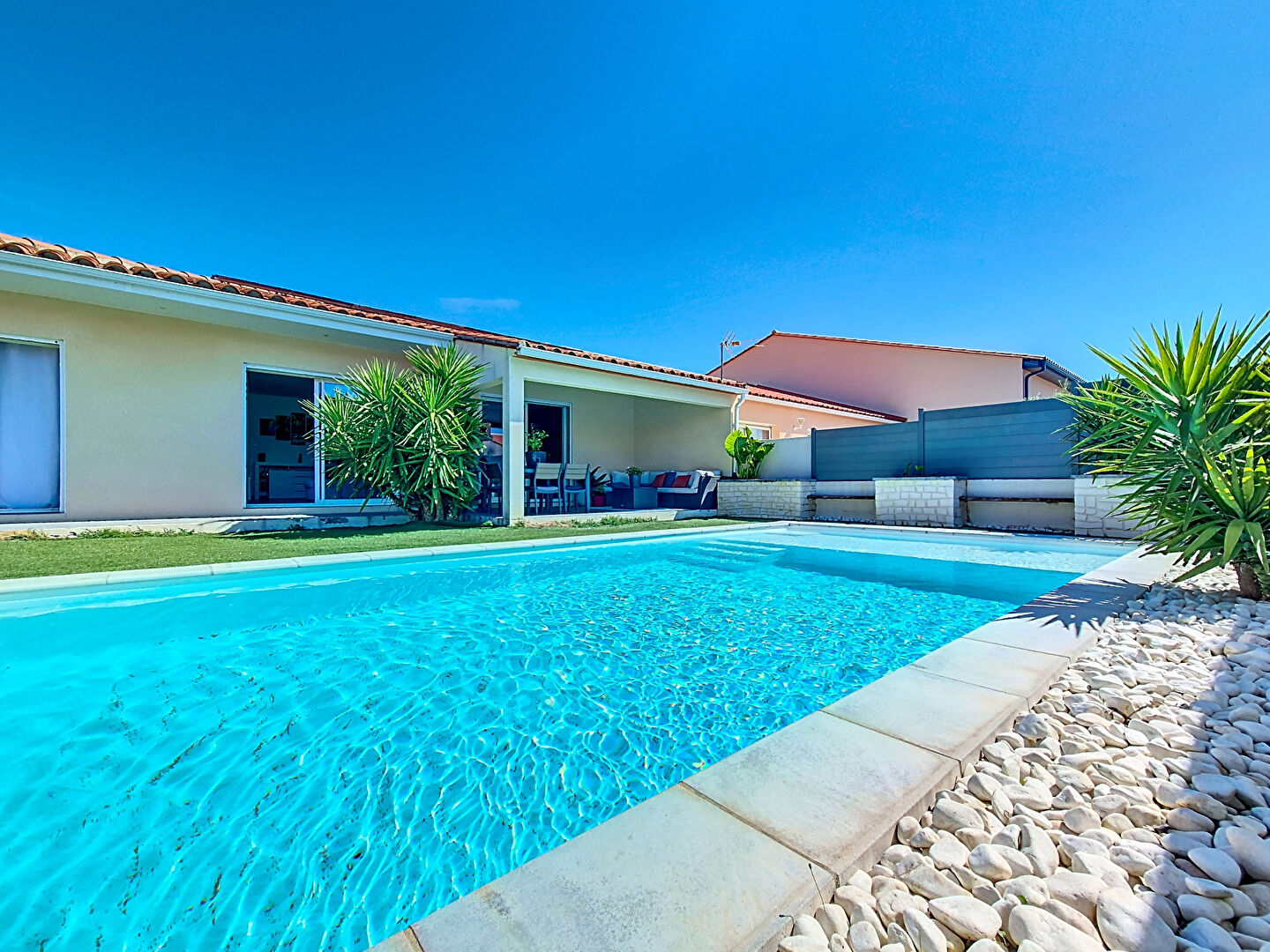 Agence immobilière de Esteem Immo Montesqieu - Esteem Immo