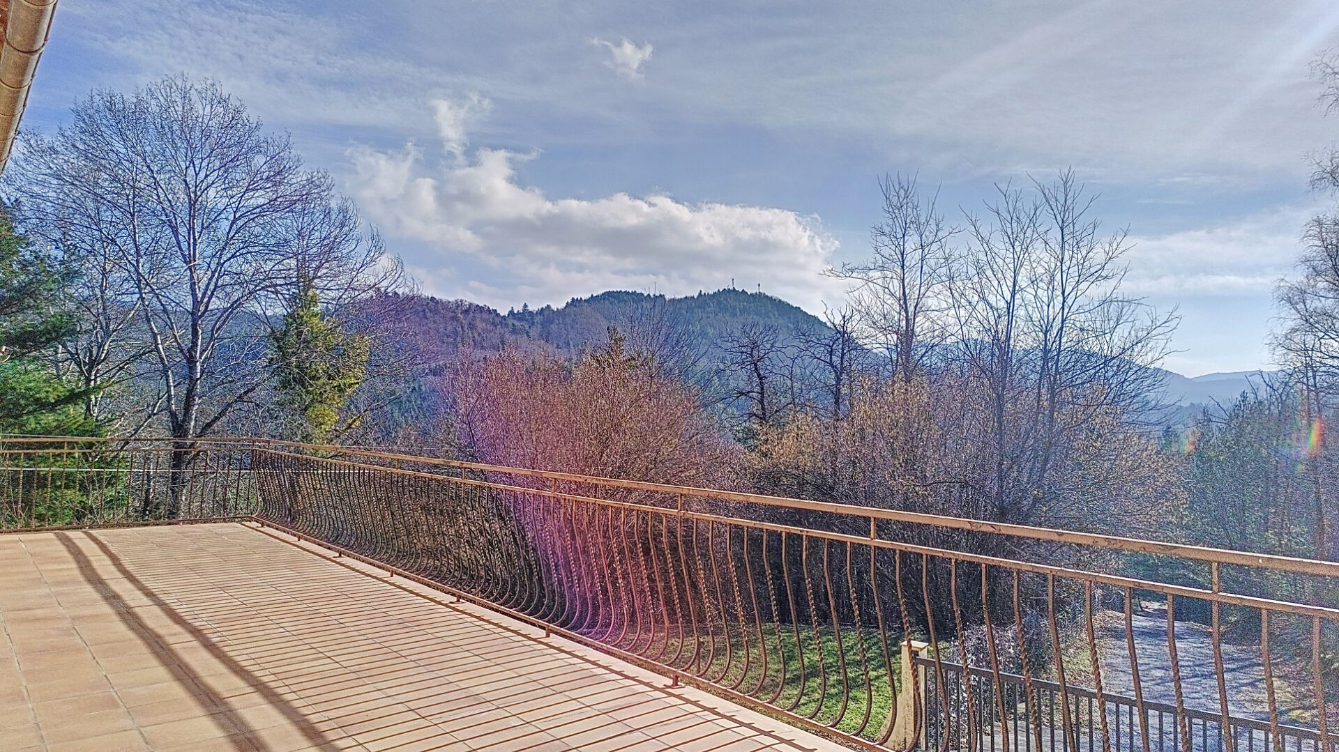 Photo Maison Saint Laurent De Cerdans 5 pièce(s) 128.55 m2 image 3/6