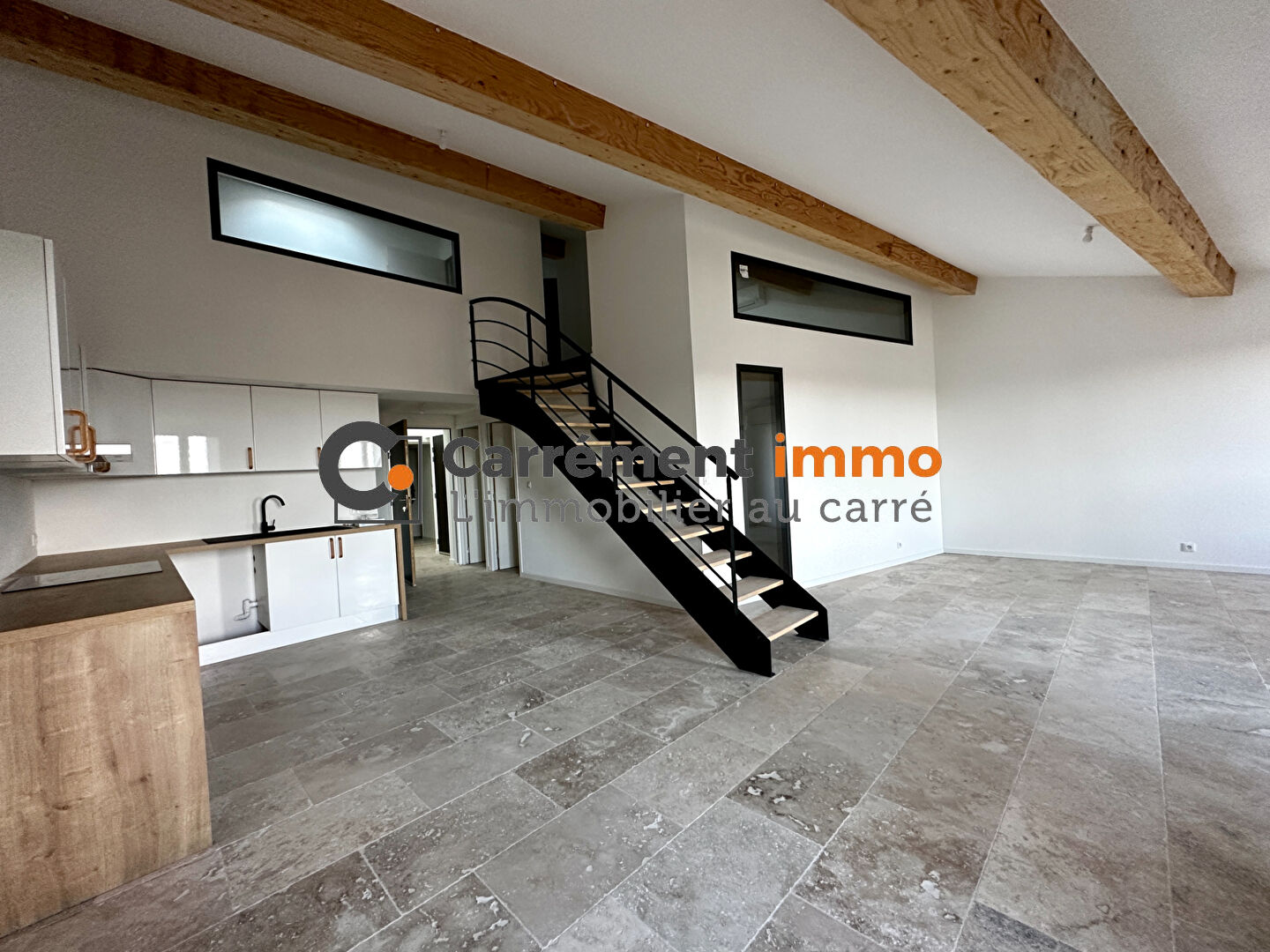 Photo Fabrègues : grand Loft type F6 + chambres indépendantes image 3/6