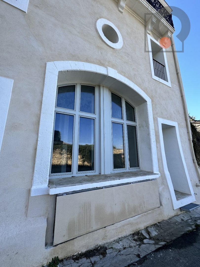 Photo Fabrègues : rénovation haut de gamme d'une batisse vigneronne image 2/6