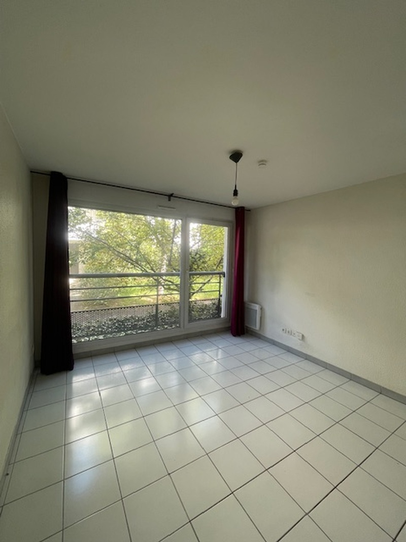 Photo Appartement  1 pièce(s) MILLENAIRE + PARKING image 2/6