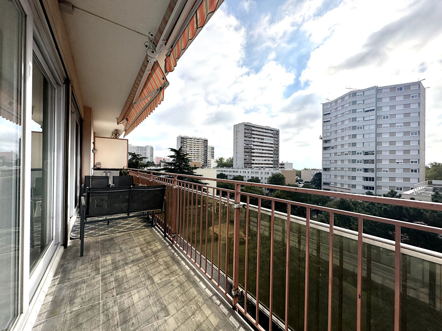 Photo Appartement Rilleux La Pape 5 pièce(s) 83 m2 image 2/6