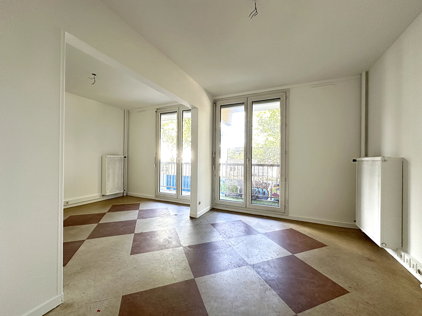 Photo Appartement Vaulx En Velin 4 pièce(s) 67 m2 image 2/6