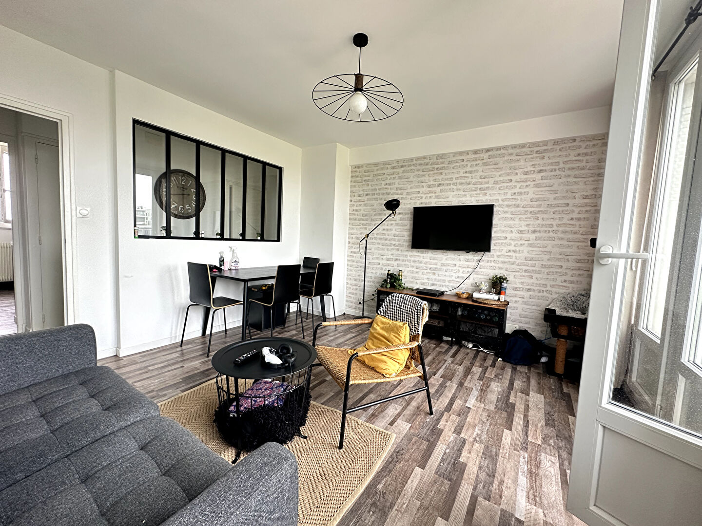 Appartement Venissieux 4 pièce(s) 68 m2