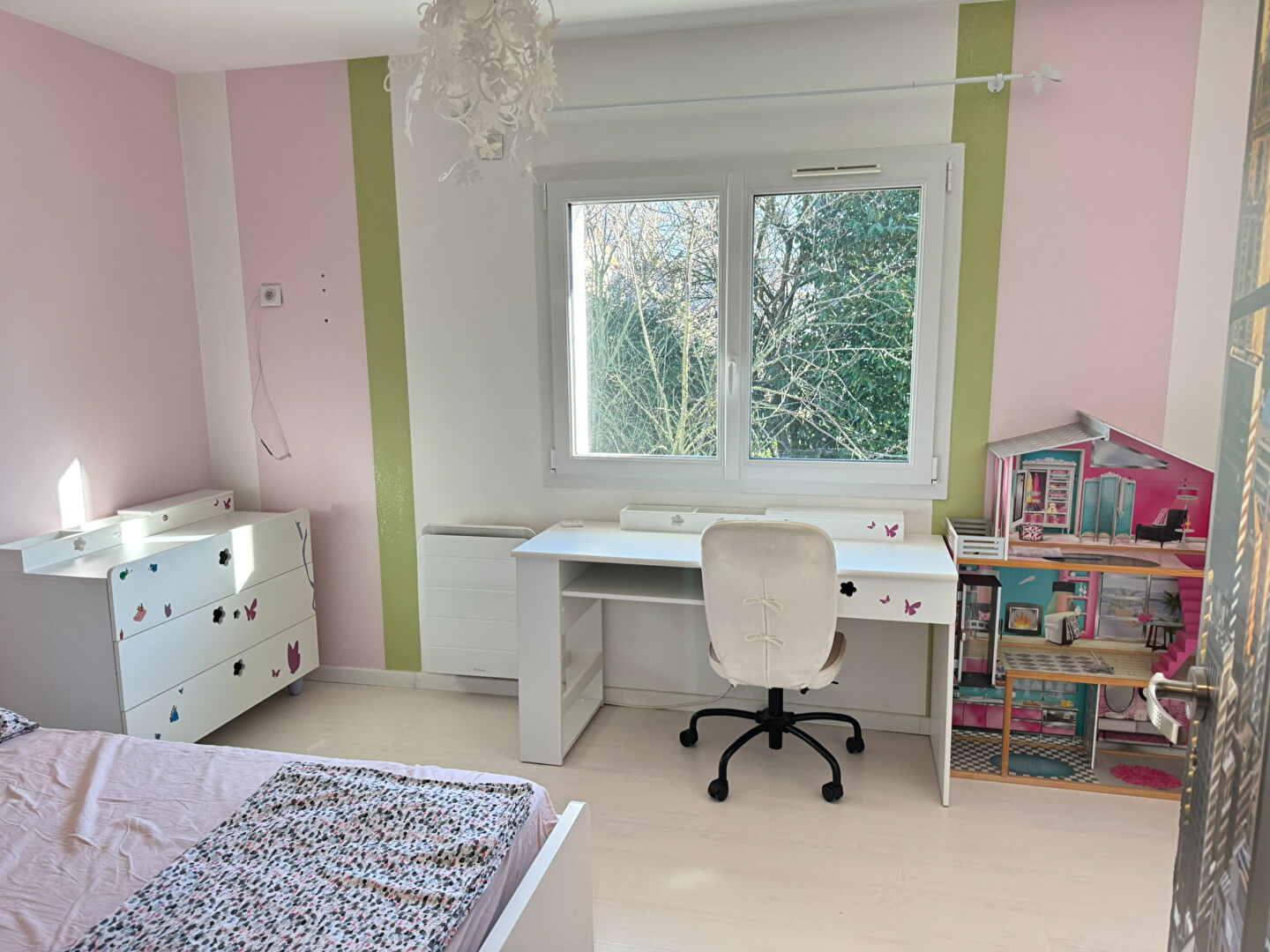 Photo Maison Bois D Arcy 6 pièce(s) 140 m2 image 6/6