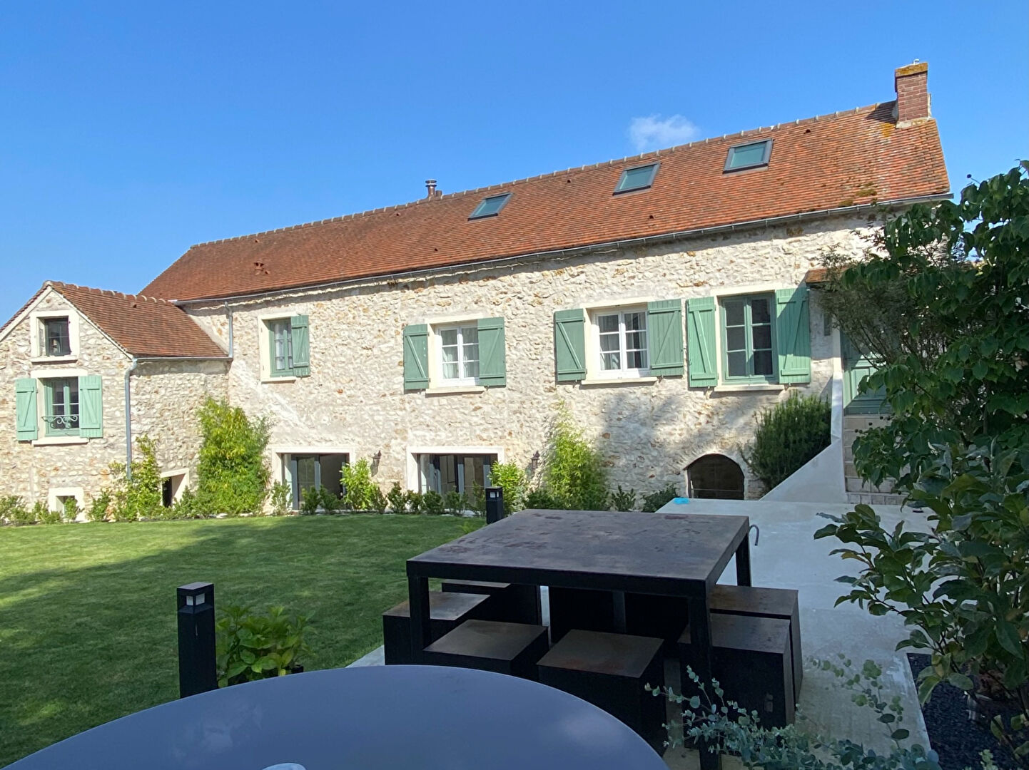 Agence immobilière de FEUCHEROLLES IMMOBILIER