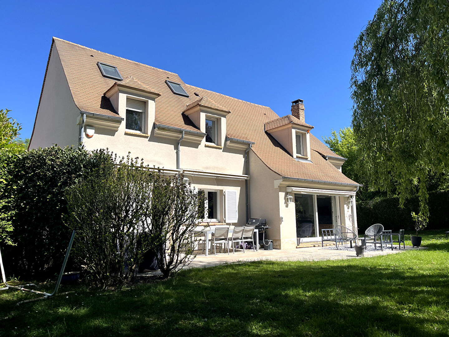 Agence immobilière de FEUCHEROLLES IMMOBILIER