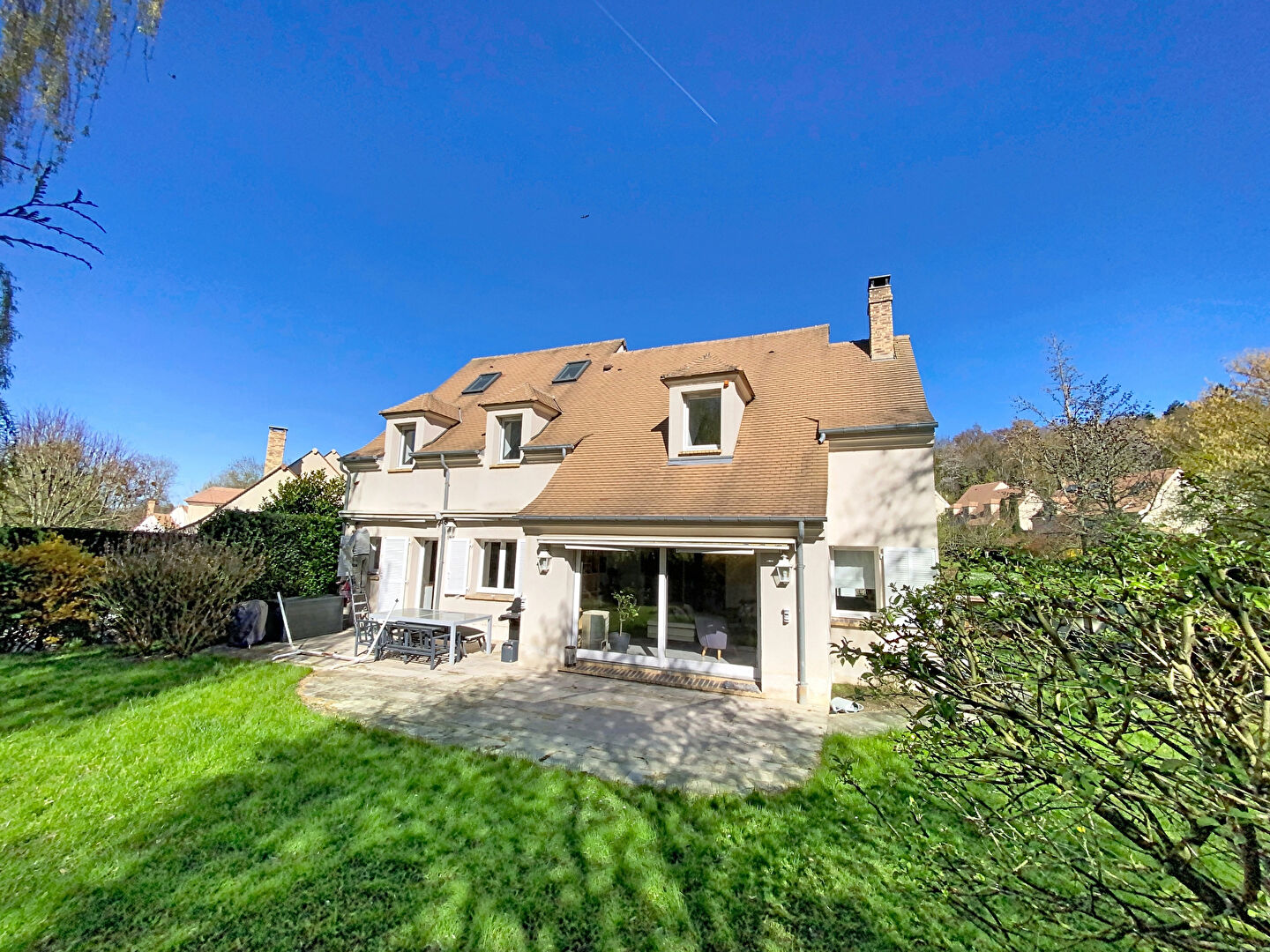 Agence immobilière de FEUCHEROLLES IMMOBILIER