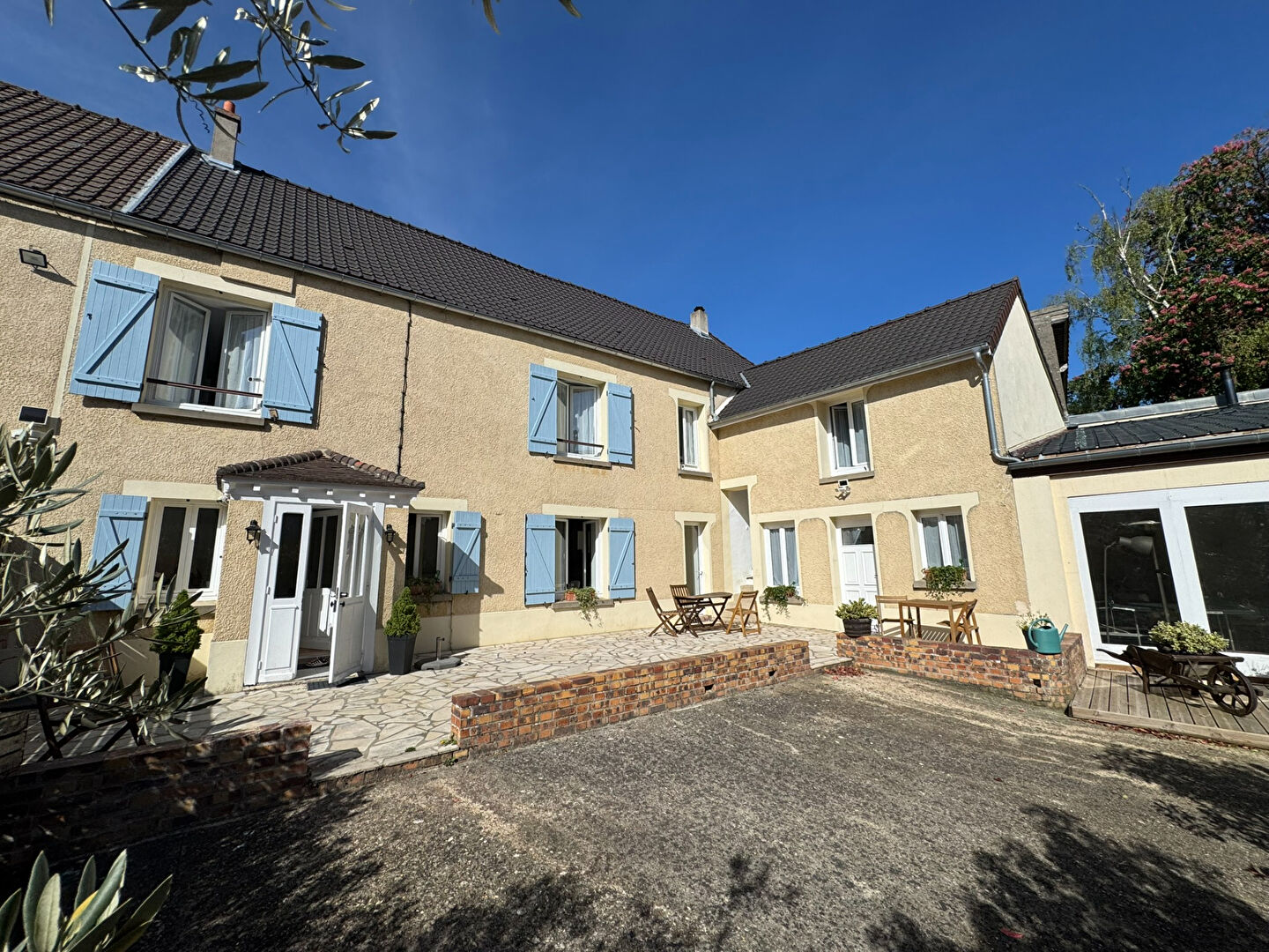 Agence immobilière de FEUCHEROLLES IMMOBILIER