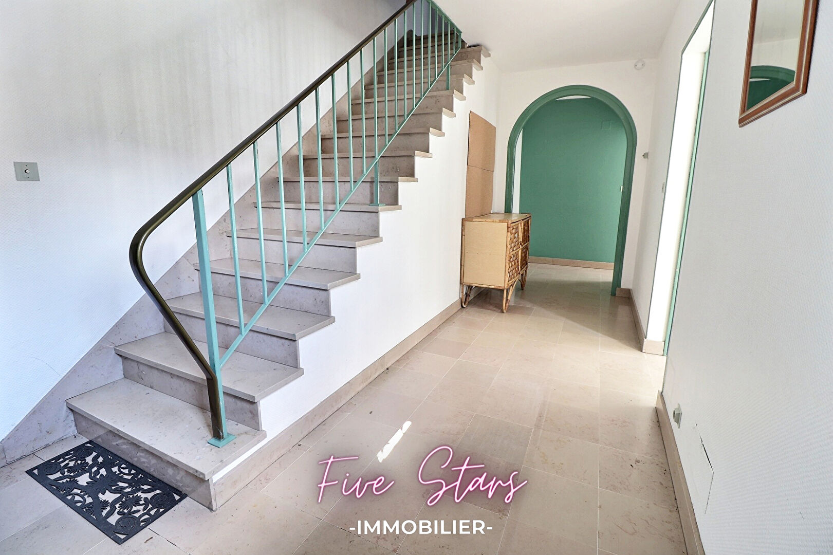 Agence immobilière de Five Stars Piennes