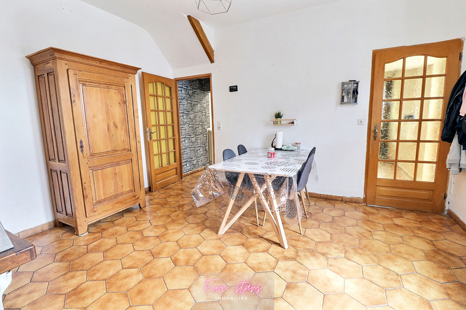 Agence immobilière de Five Stars Piennes