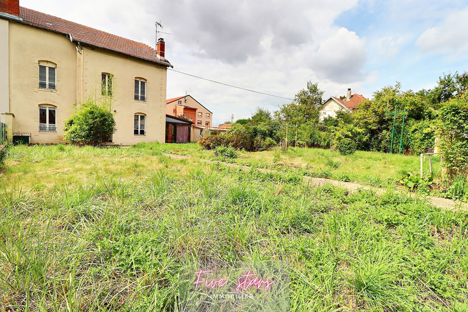Agence immobilière de Five Stars Piennes