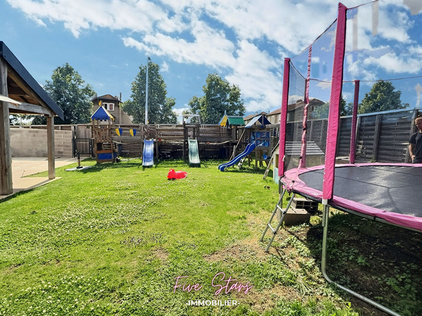 Agence immobilière de Five Stars Piennes