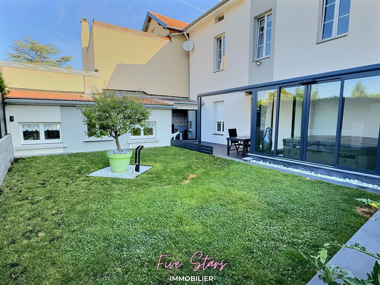 Agence immobilière de Five Stars Piennes