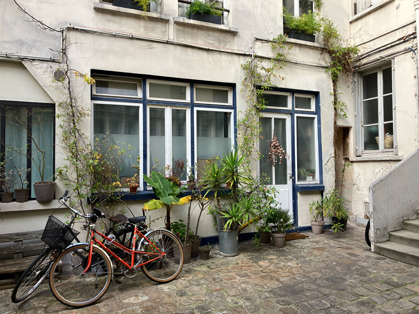 Charmant studio à rénover 28 m² Paris 9e