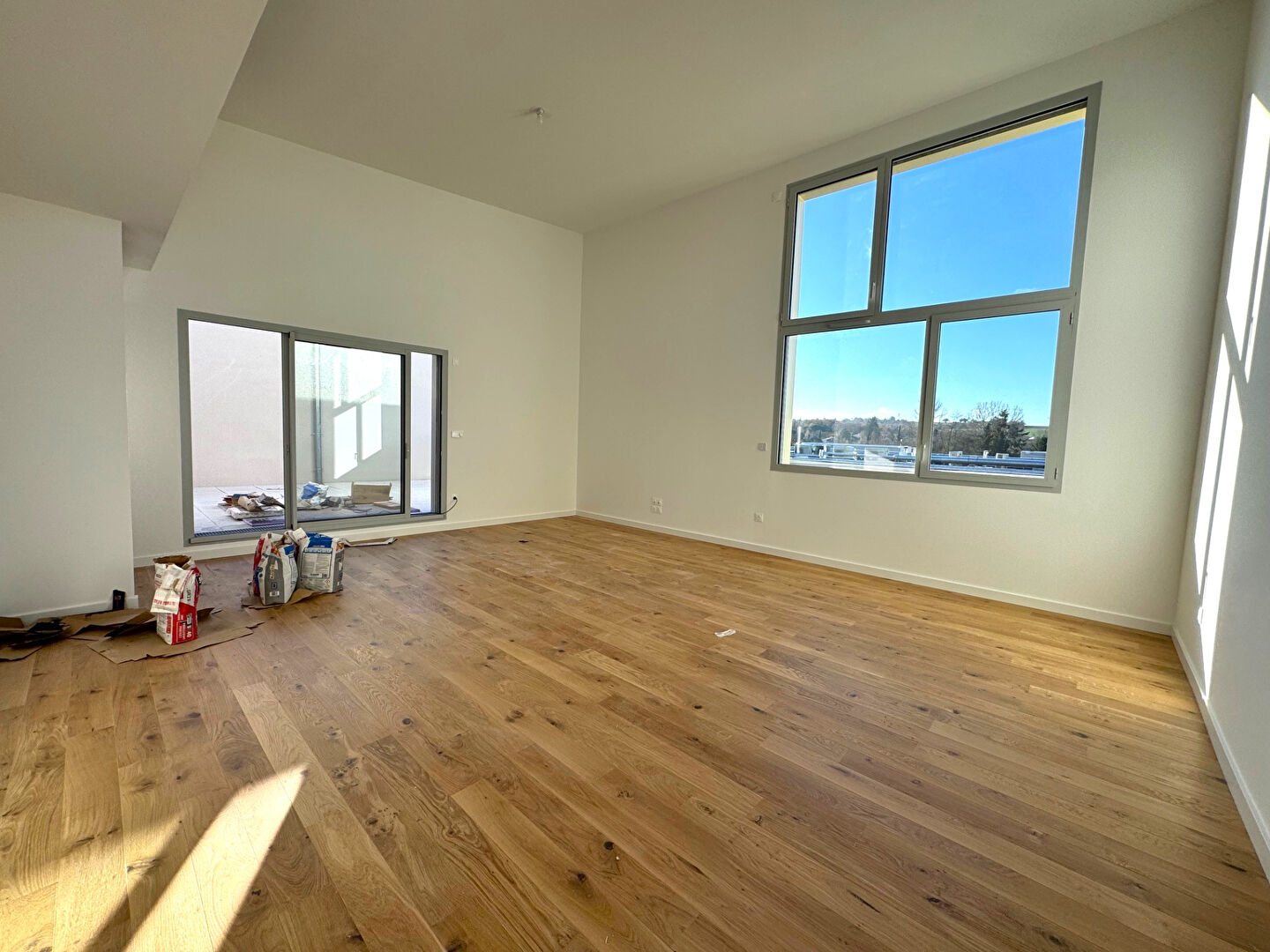 Appartement Auzeville Tolosane 5 pièces 109 m2 + TERRASSE + 2 PK SOUS-SOL / AUZEVILLE-TOLOSANE
