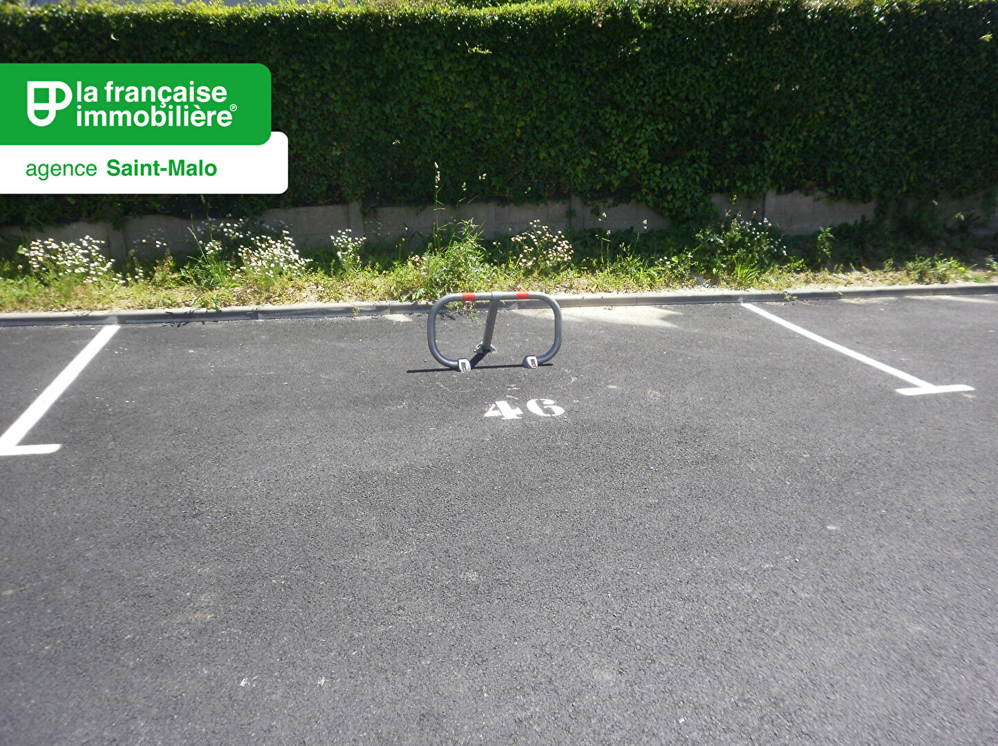 A LOUER PLACE DE STATIONNEMENT - LFI-MALO-45-1