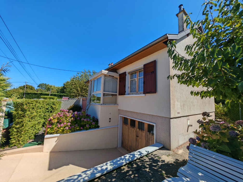 EN  VENTE NEVERS - MAISON INDEPENDANTE 5 PIECES