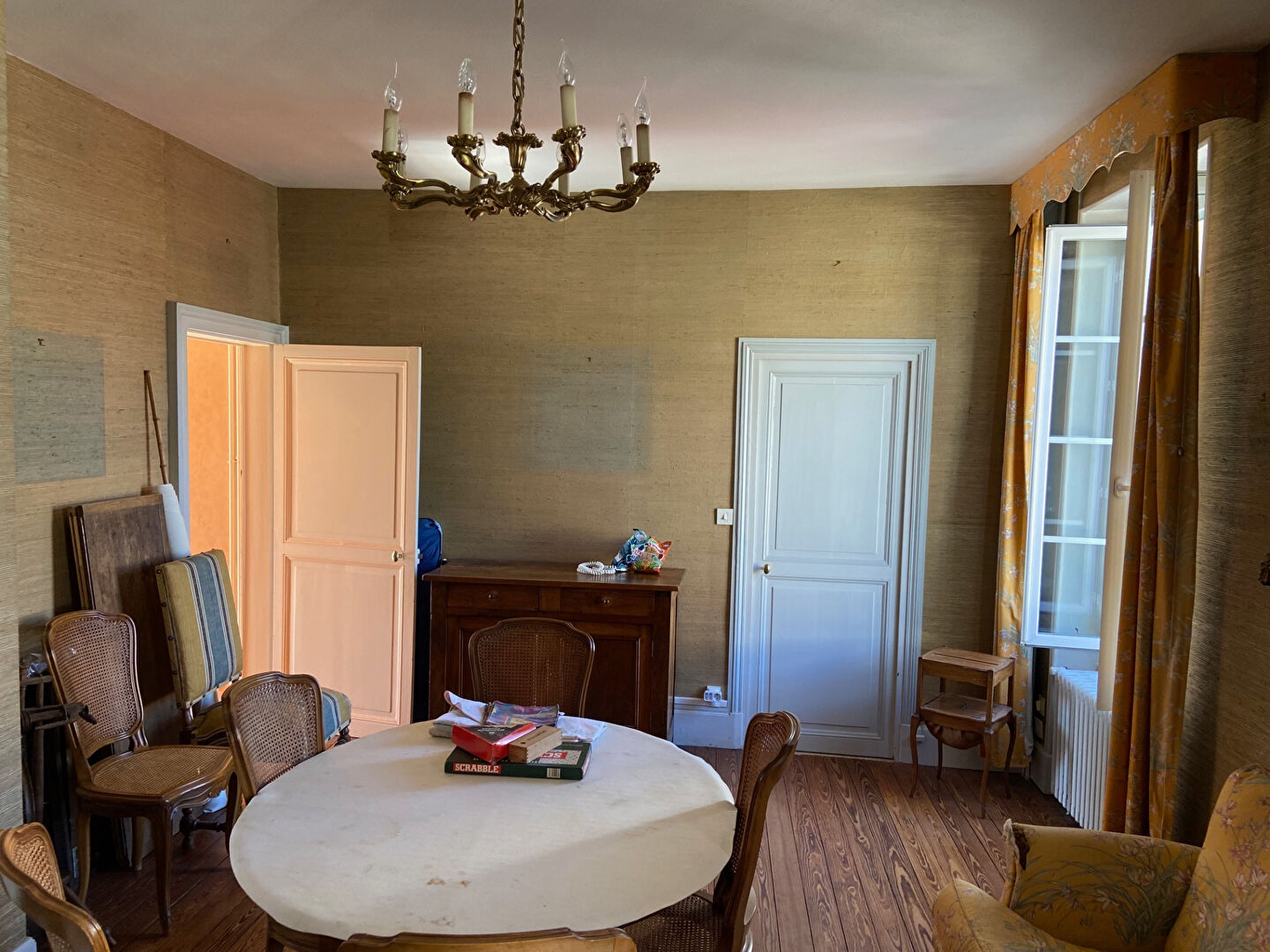 Photo EN VENTE NEVERS MAISON  6 PIECES de 140 m² image 4/6