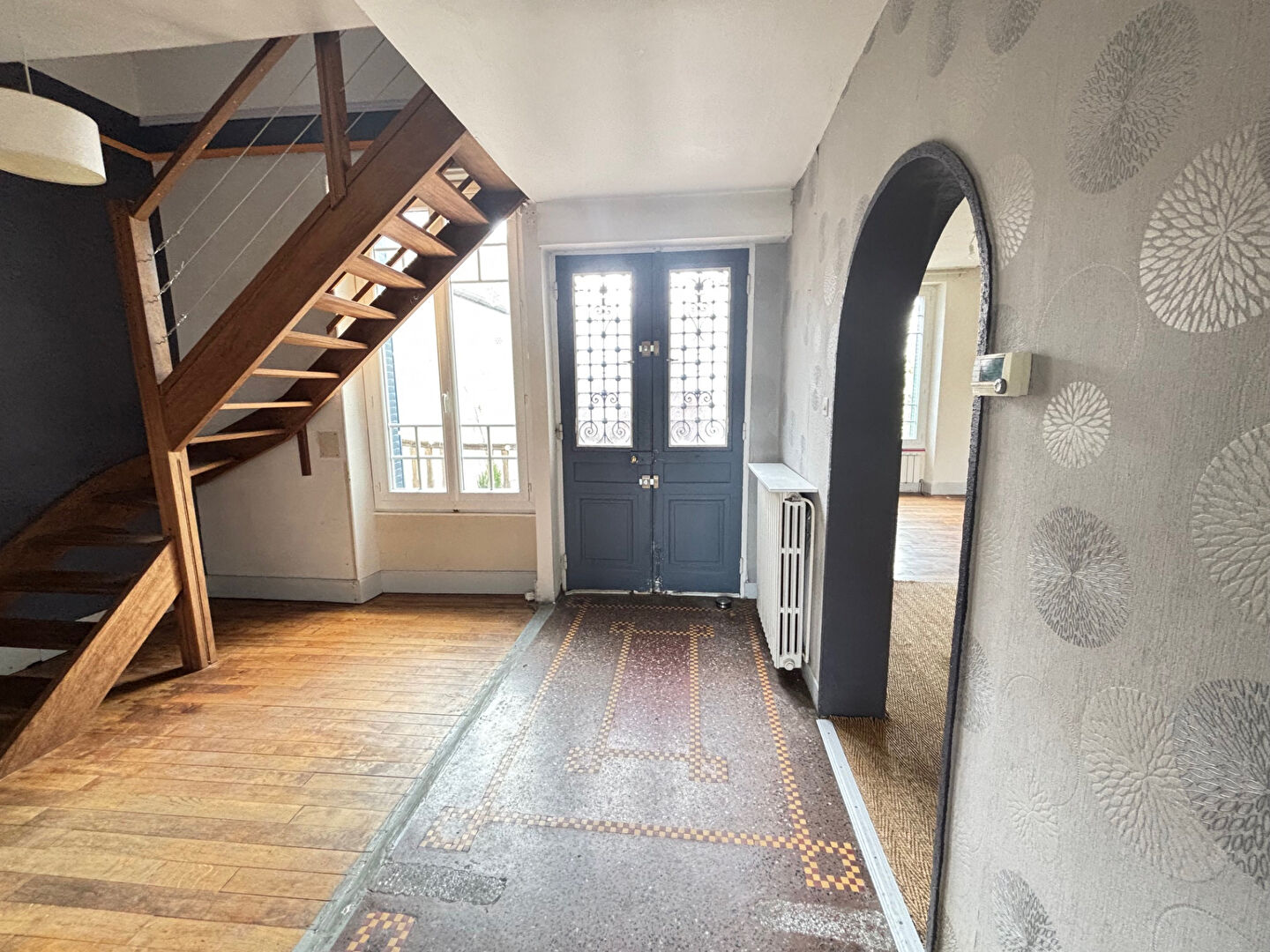 Photo EN VENTE NEVERS MAISON D'EXCEPTION  5 CHAMBRES + STUDIO image 3/6