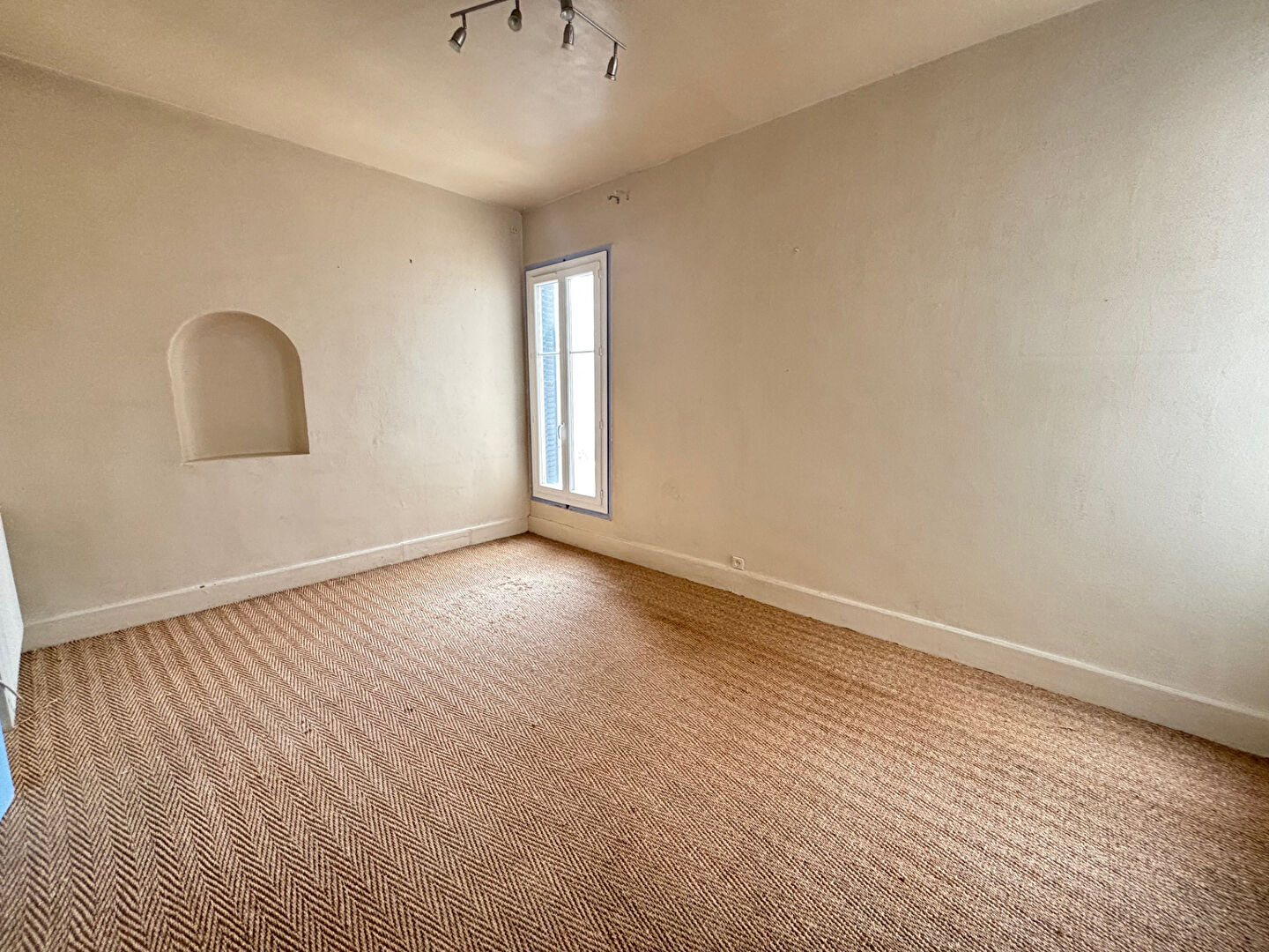 Photo EN VENTE NEVERS MAISON D'EXCEPTION  5 CHAMBRES + STUDIO image 6/6