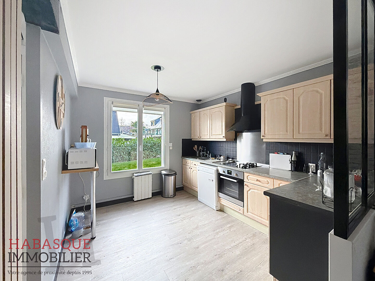 Photo Maison Landerneau 6 pièce(s) 129m2 image 2/6