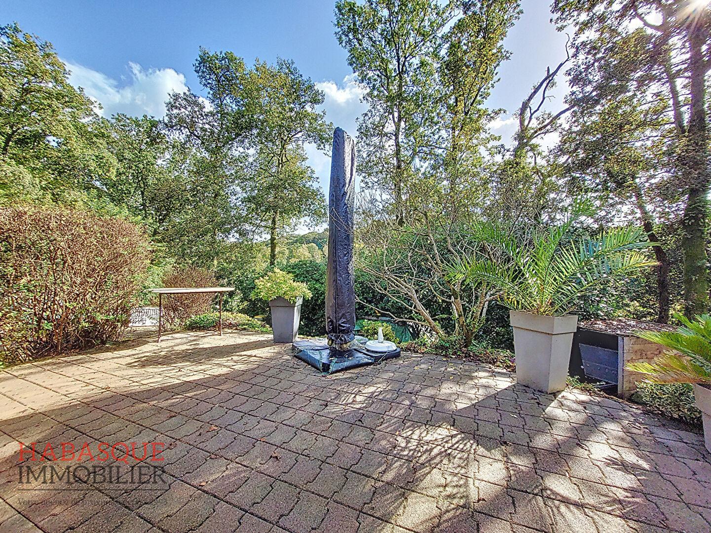 Photo A Vendre Maison LANDIVISIAU 6 pièce(s) 135 m² (168 m² utiles) image 3/6