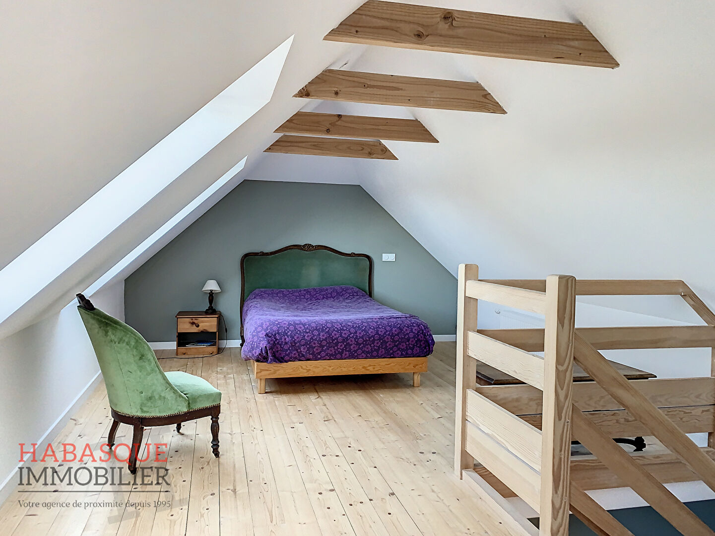 Photo A louer maison meublée sur TREFLEZ image 2/6