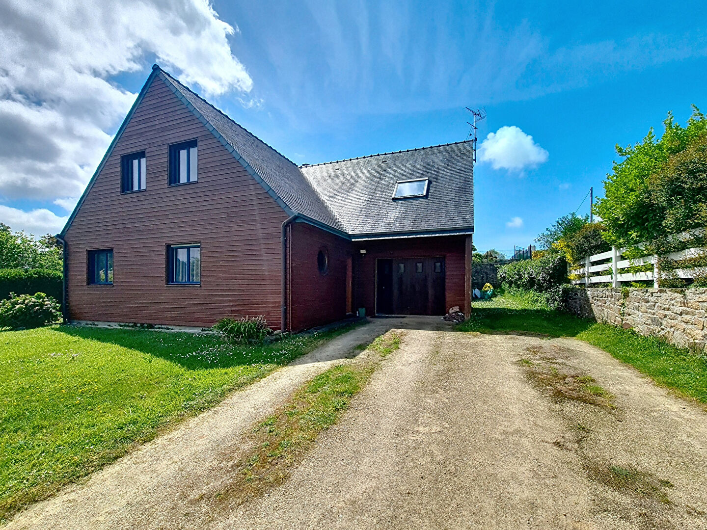 Photo Maison à vendre à Plouguerneau - 5 chambres, 142 m² image 4/6