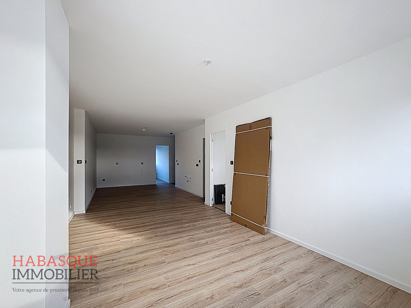Photo À vendre : Appartement  T3 à Landivisiau image 3/6