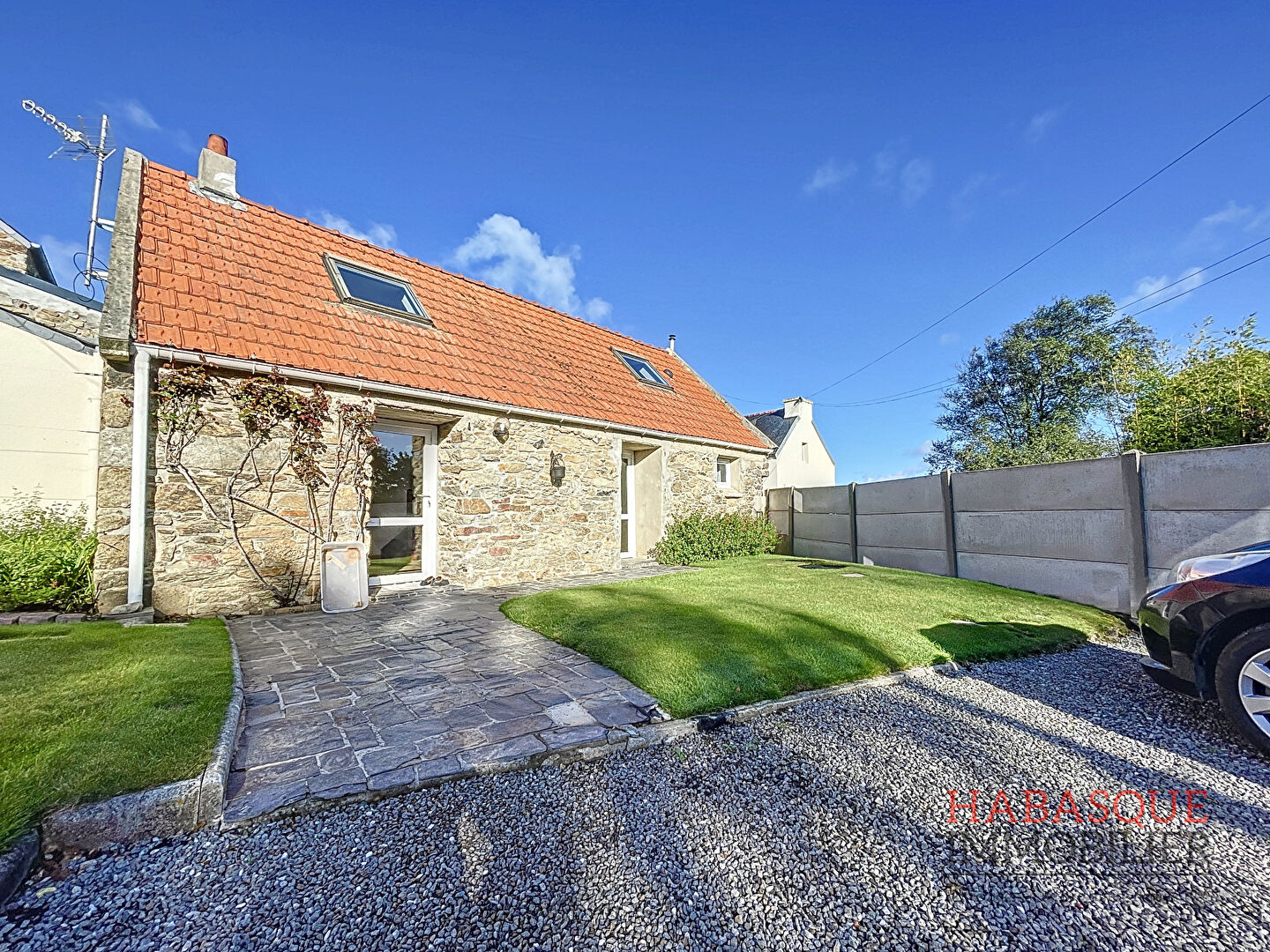 Maison à vendre à Tréfléz - 3 pièces, 2 chambres