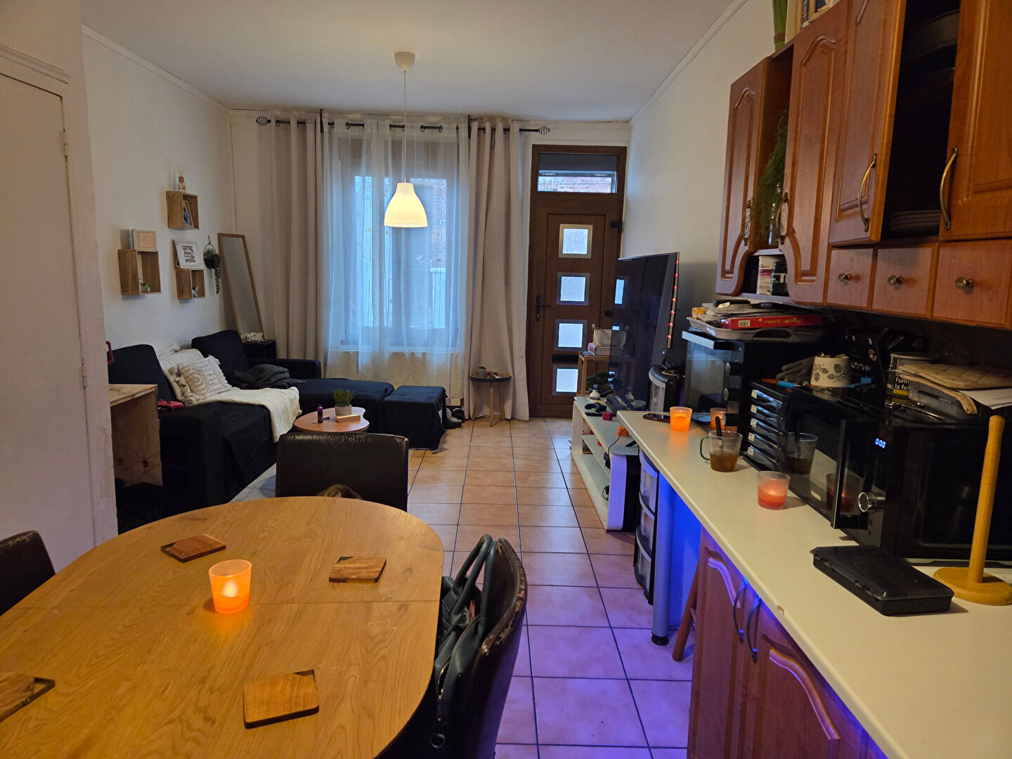 MAISON À VENDRE,  LOUÉE QUARTIER FAUBOURG D'ISLE