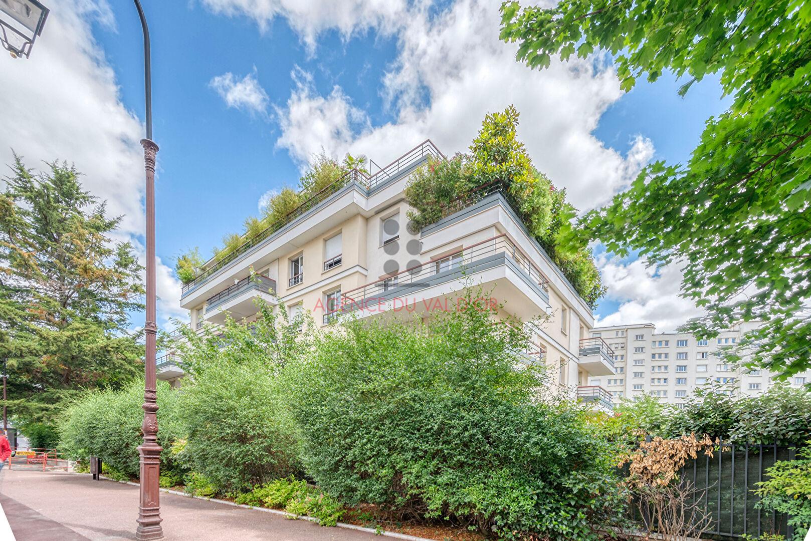 Agence immobilière de HÉRITAGE Suresnes