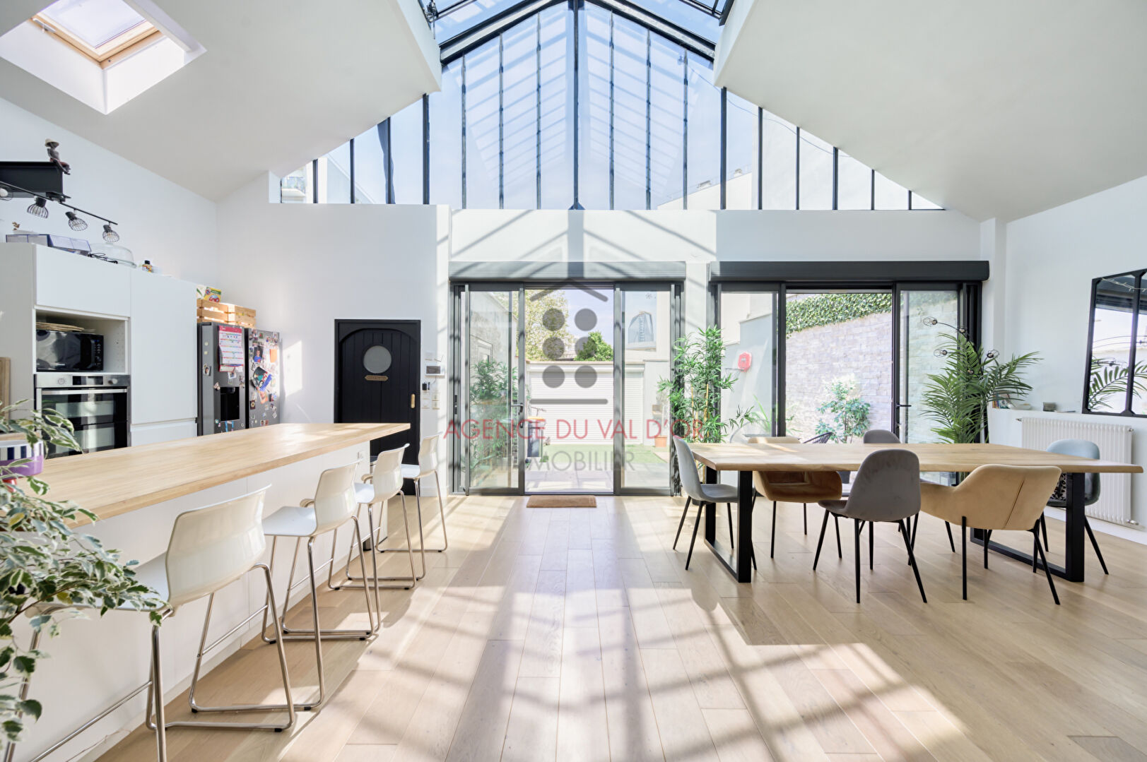 Agence immobilière de HÉRITAGE Suresnes