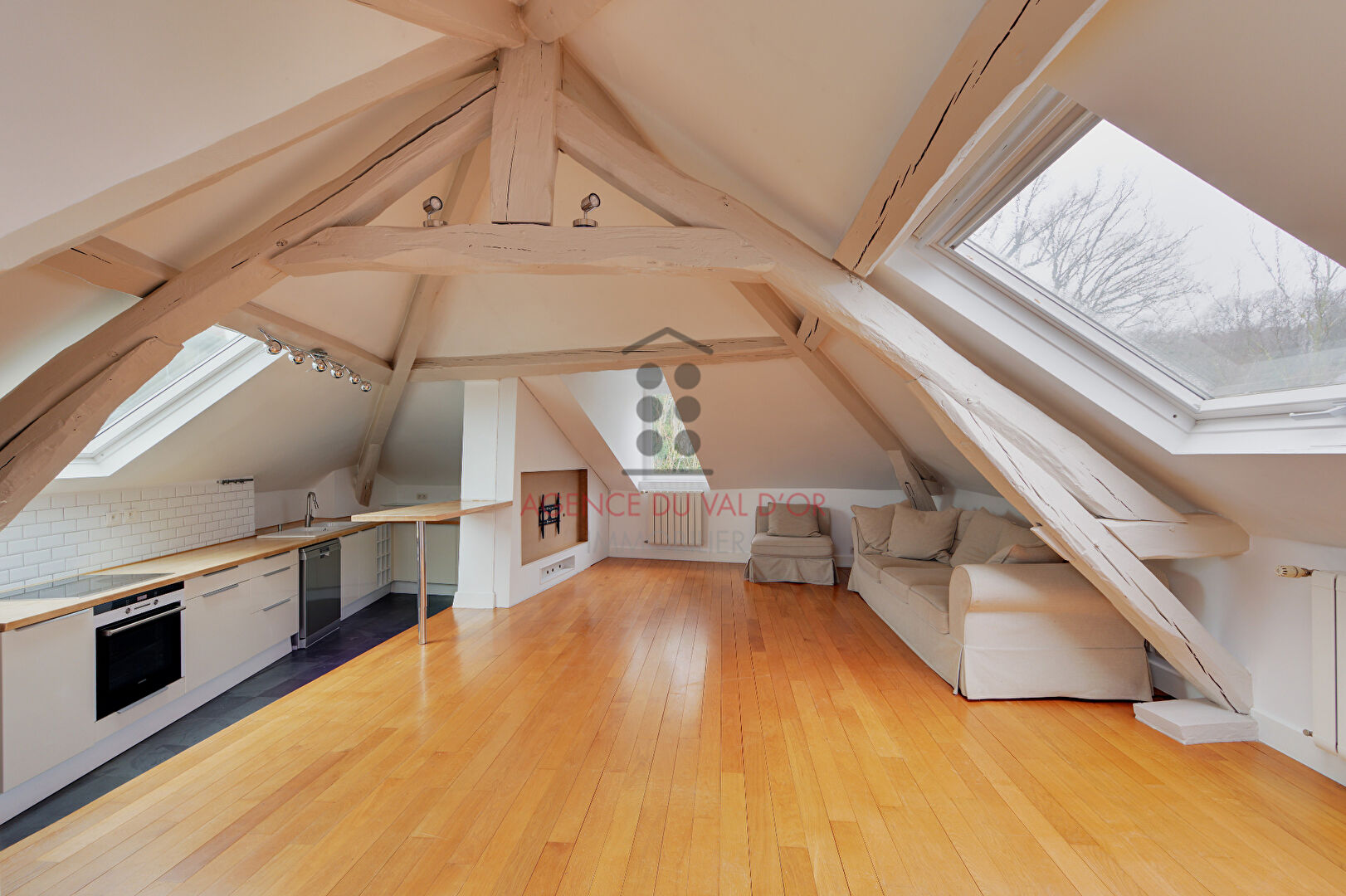 Agence immobilière de HÉRITAGE Suresnes