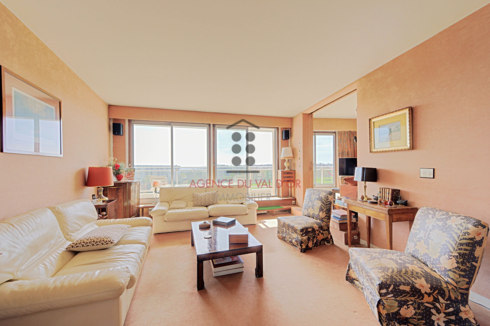 Agence immobilière de HÉRITAGE Suresnes