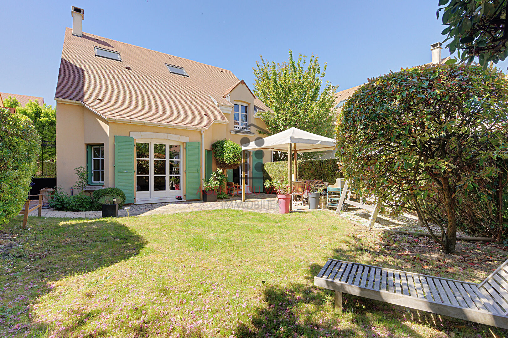 Agence immobilière de HÉRITAGE Suresnes