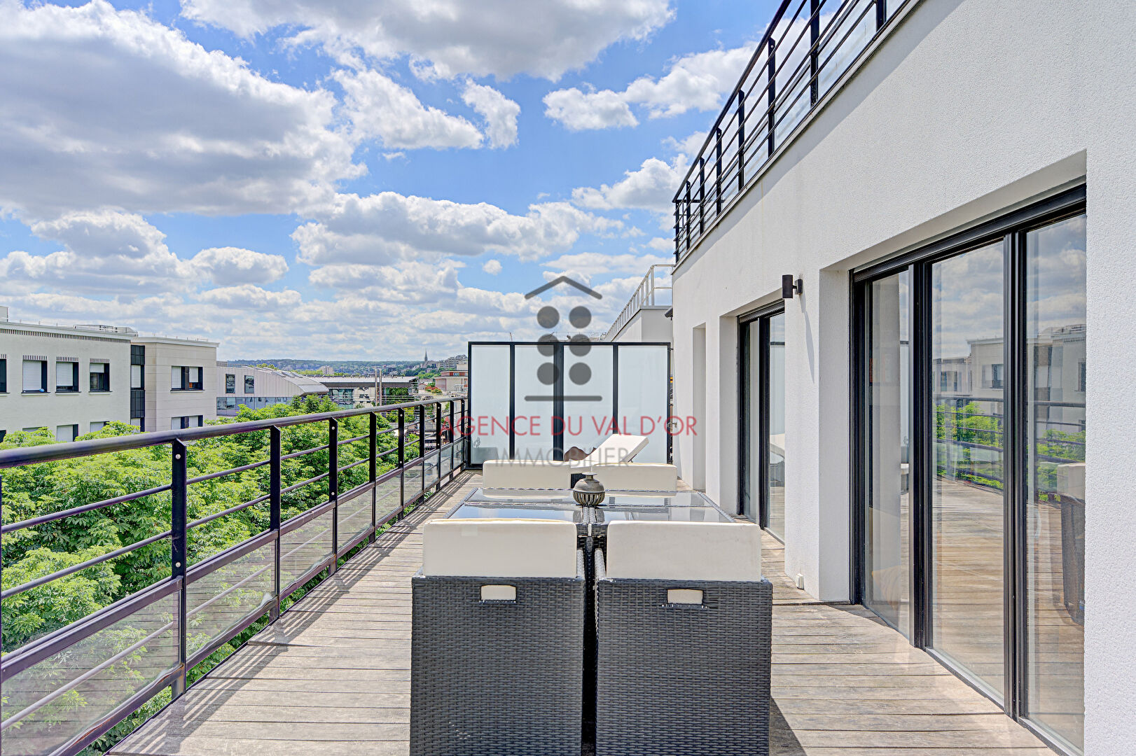 Agence immobilière de HÉRITAGE Suresnes