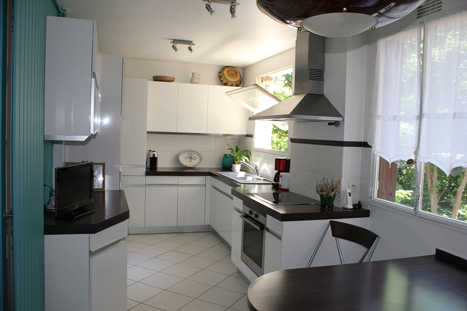 Photo APPARTEMENT  CINQ PIECES - 136 M2 - ENGHIEN-LES-BAINS image 3/4