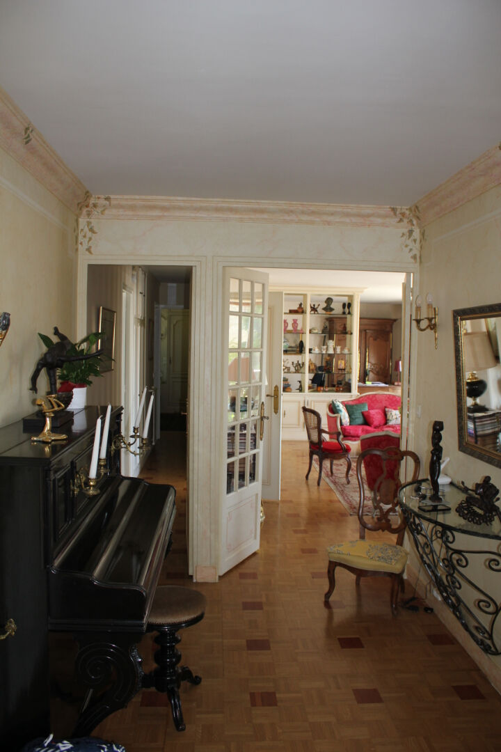 Photo APPARTEMENT  CINQ PIECES - 136 M2 - ENGHIEN-LES-BAINS image 4/4