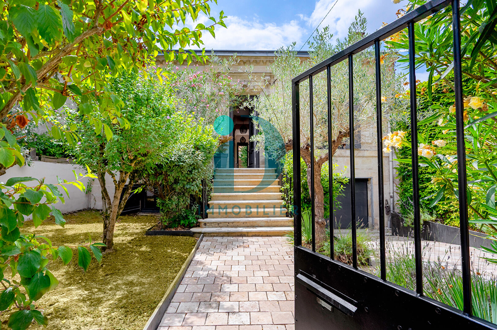 Photo BORDEAUX BEGLES MAISON BOURGEOISE EN PIERRE 