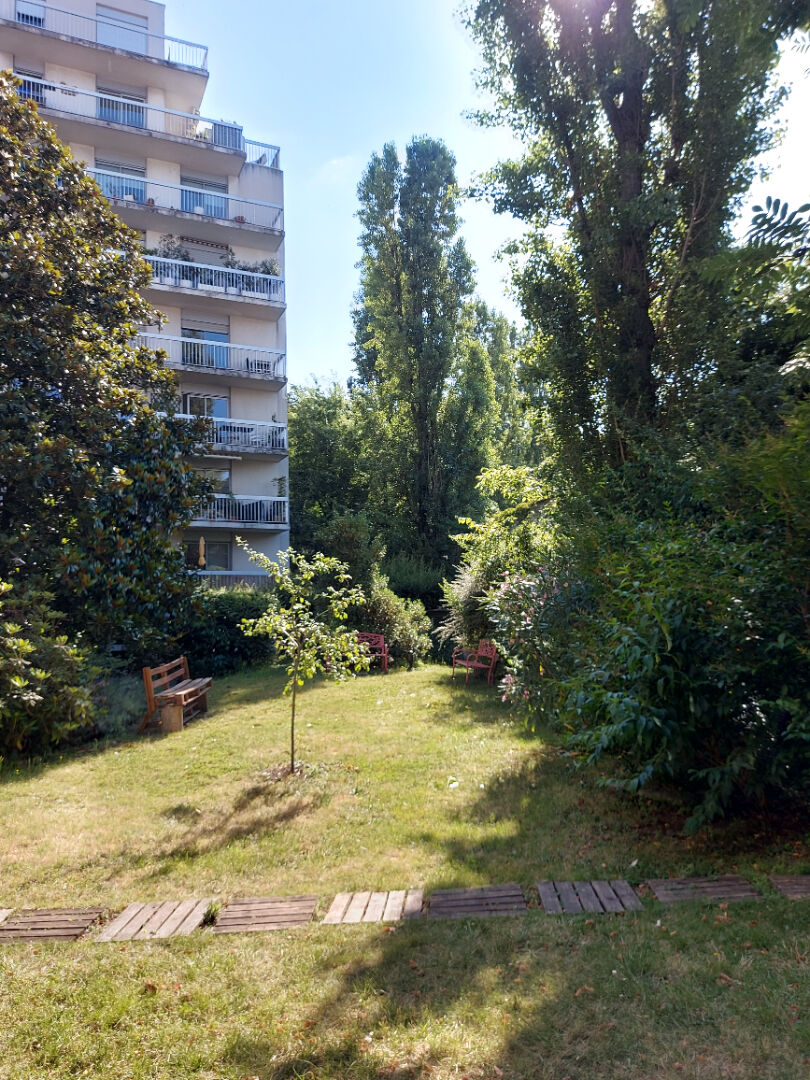 Photo Charonne - T1 avec terrasse image 4/6