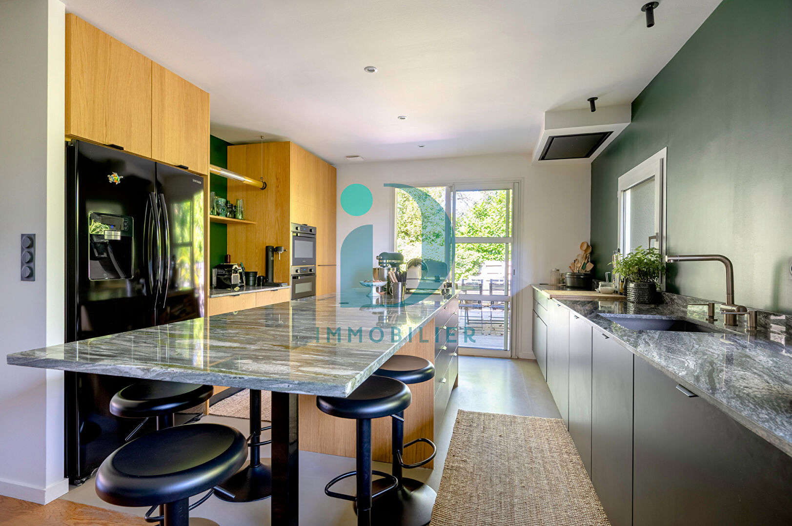 Photo Ravissante maison familiale 210 m2 jardin, piscine, garage proche du Golf Bordelais  Bordeaux image 5/6