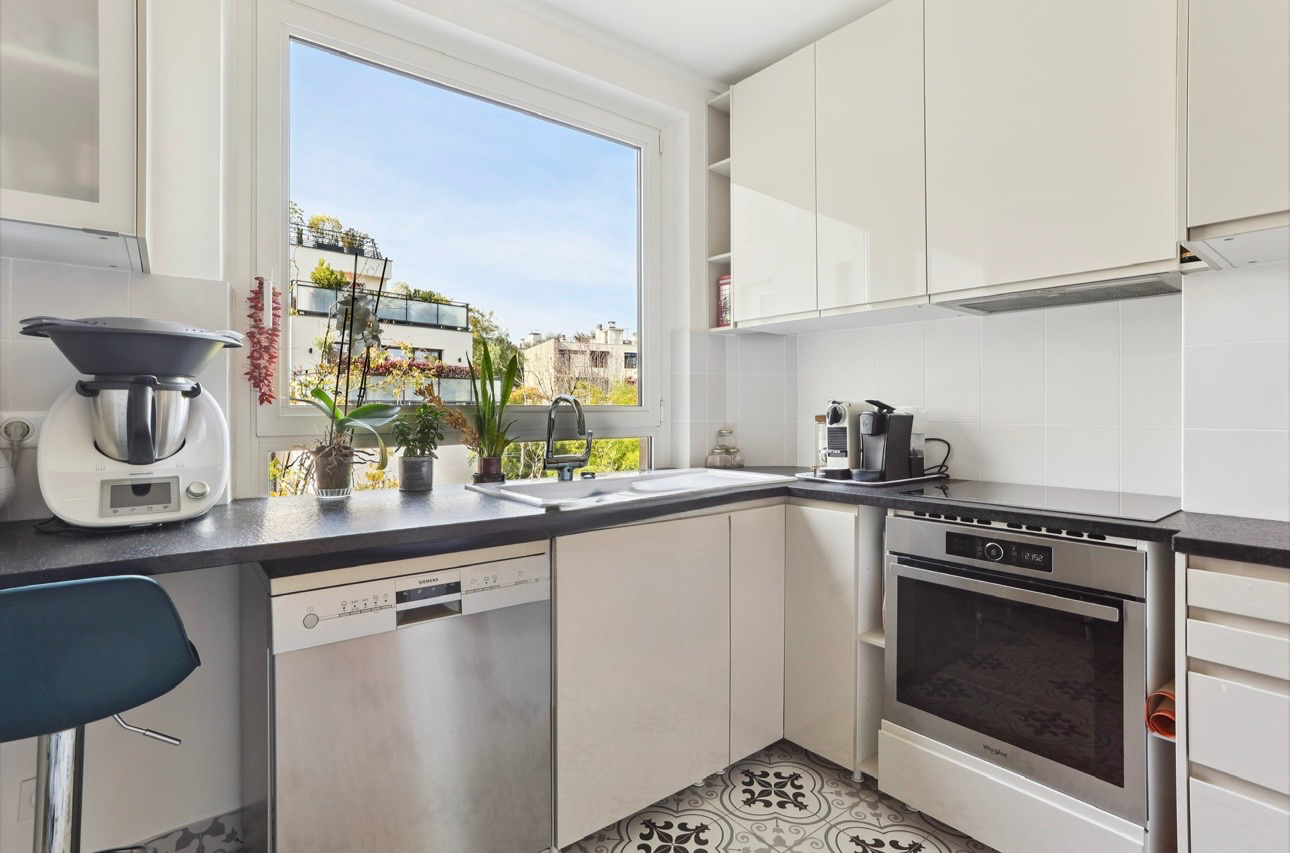 Photo SAINT CLOUD APPARTEMENT D'EXCEPTION 123 M2 ROOFTOP VUE SUR LA TOUR EIFFEL  PARKING  ASCENSEUR image 6/6