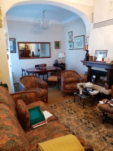 Photo Maison ancienne 5 pièces avec cour à  Croix de Pierre. image 3/6