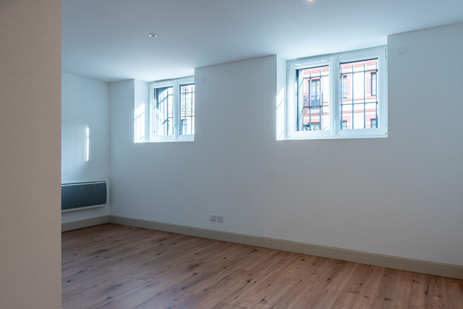 Photo Hypercentre Jeanne d4arc T2 de  57 m² image 6/6