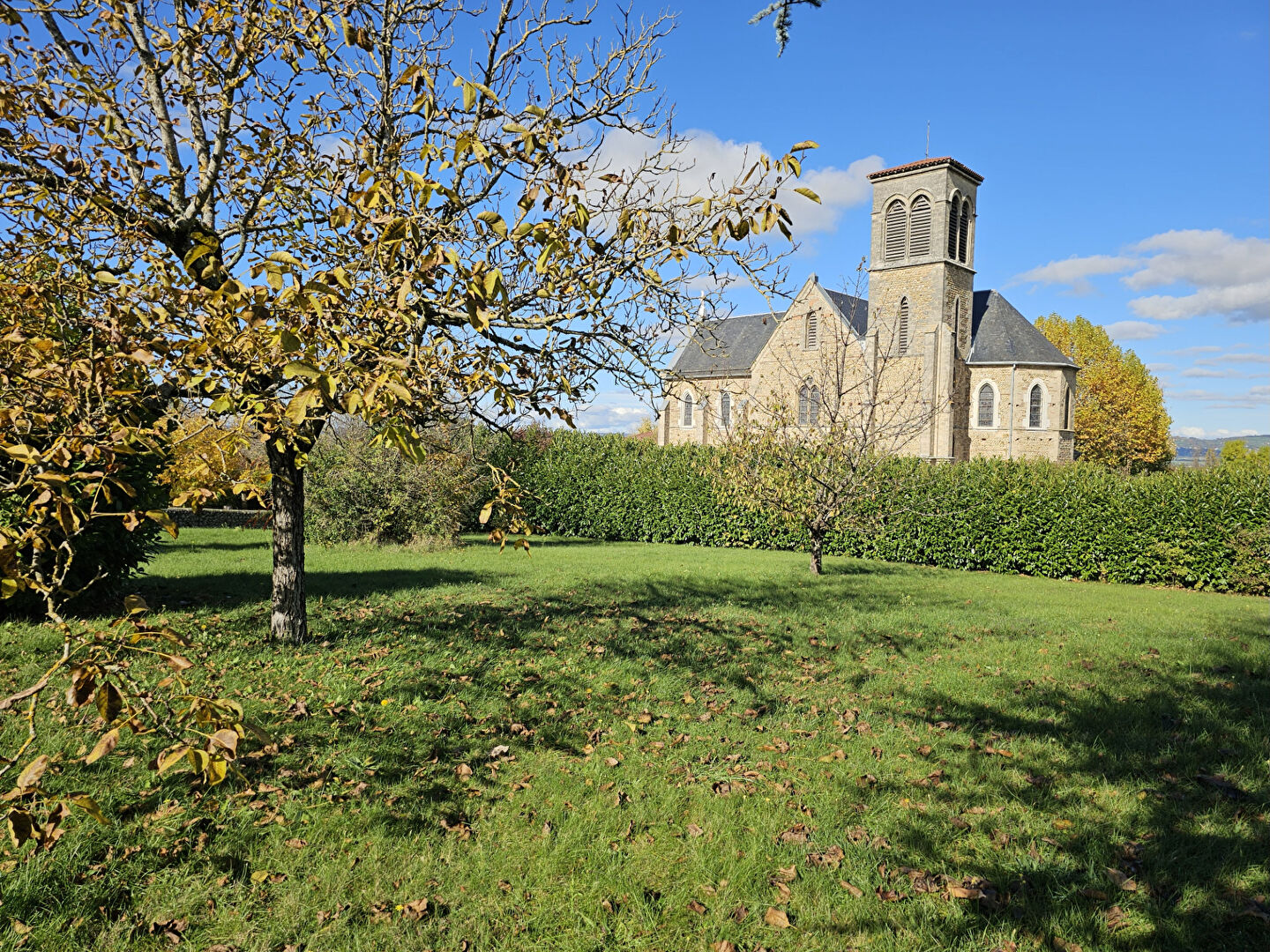 Photo Terrain 1205 m² entièrement constructible image 5/5