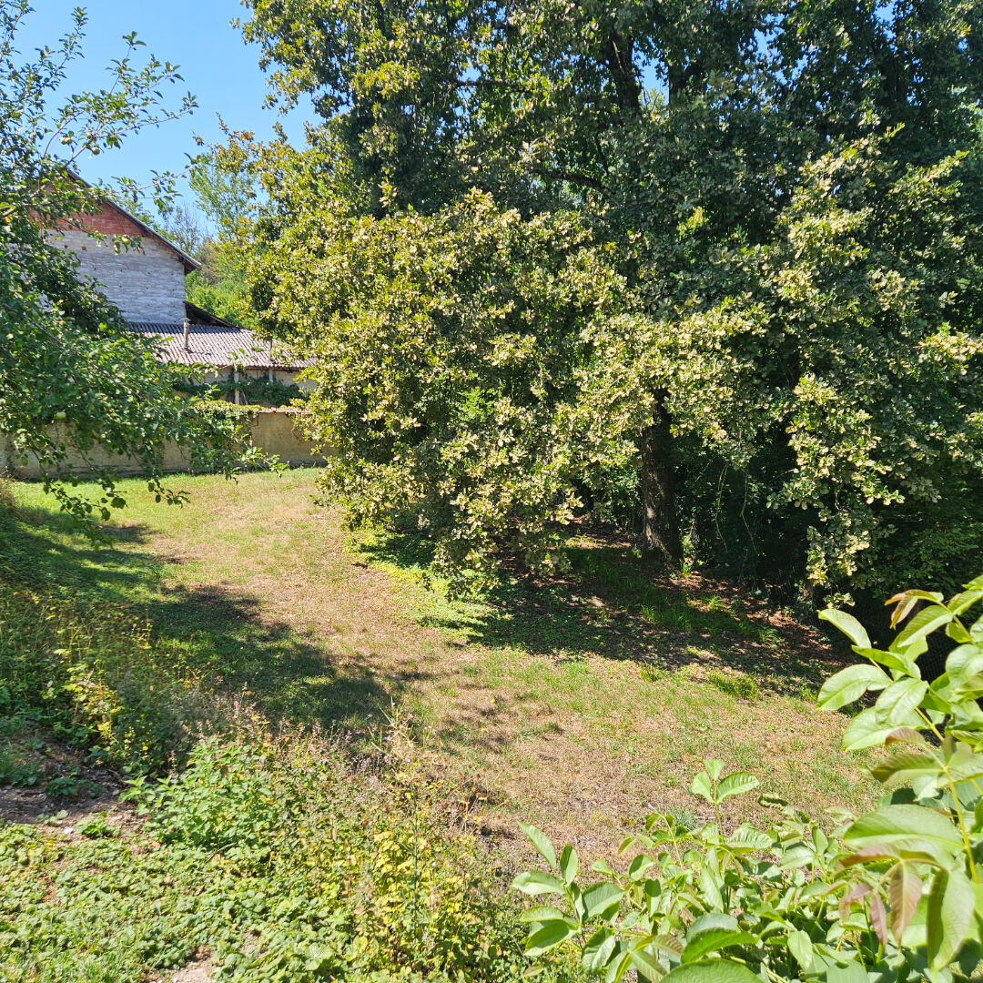 Terrain Constructible Saint Jean D Avelanne 638 m2