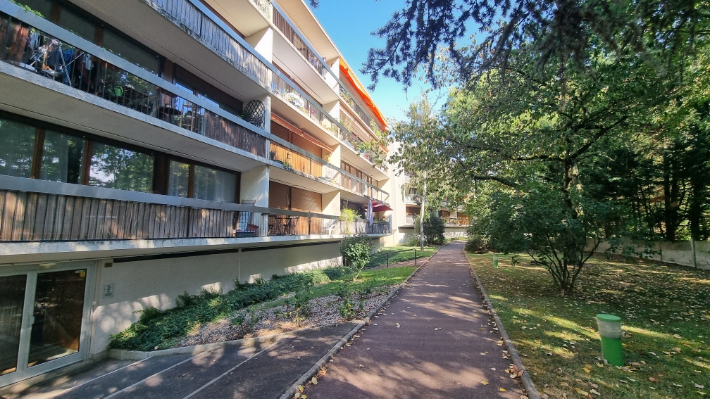 Agence immobilière de IMMOBILIERE PARISEY Clamart