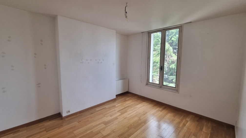 Photo CLAMART GARE - 2 pièces (49.02 m²) image 2/6